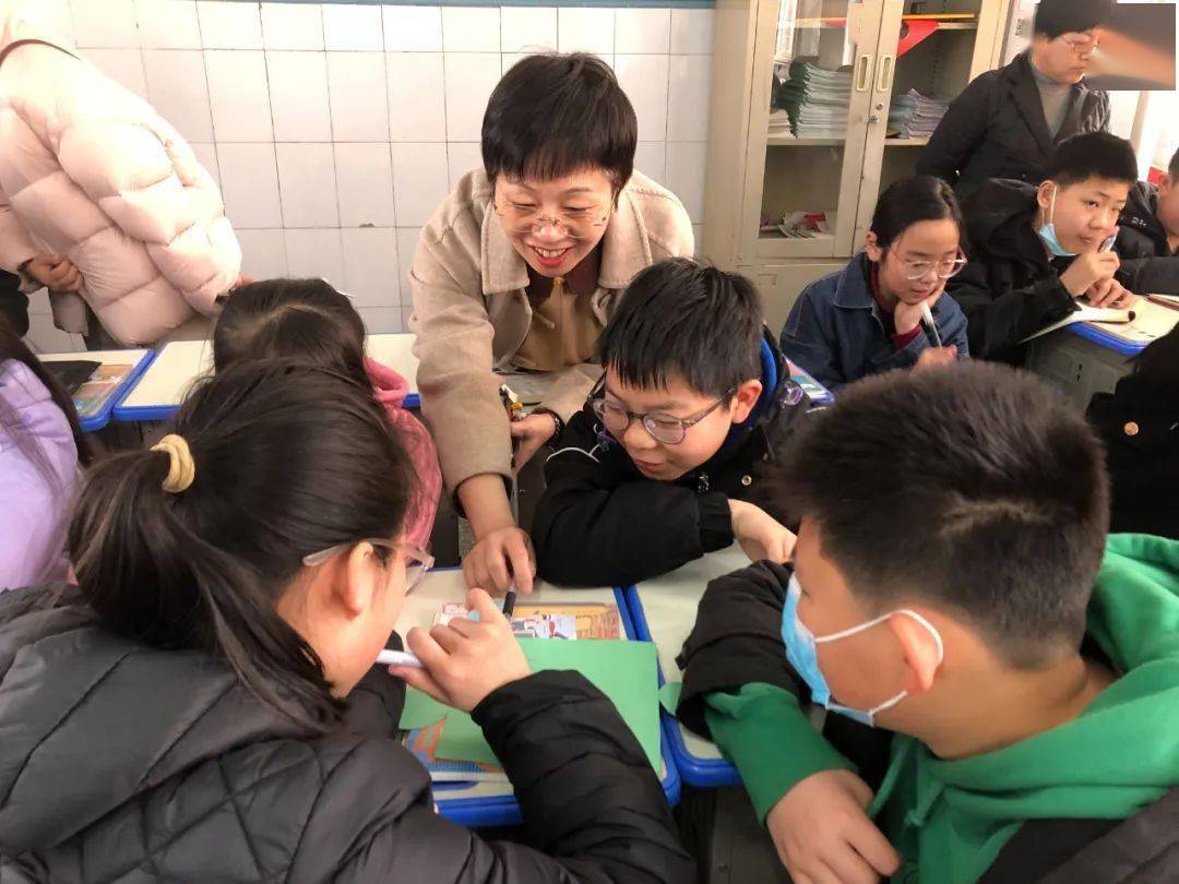 幸福教育精准指导赋能课堂市区教研员莅临焦东路小学视导调研