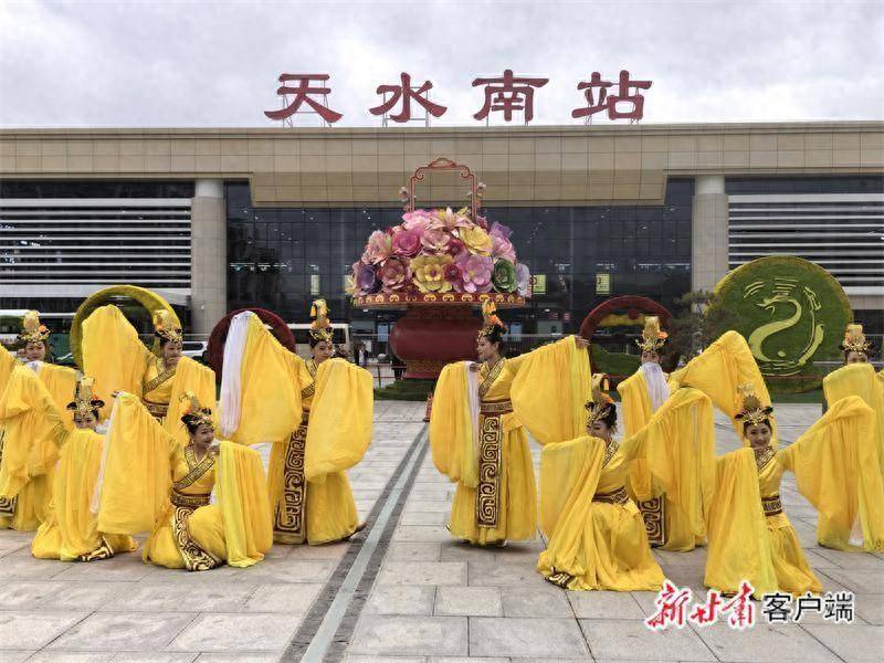 一碗麻辣烫,拥抱一座城_天水_游客_景区