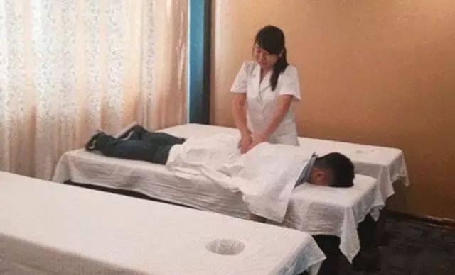 阿丽_按摩_客人