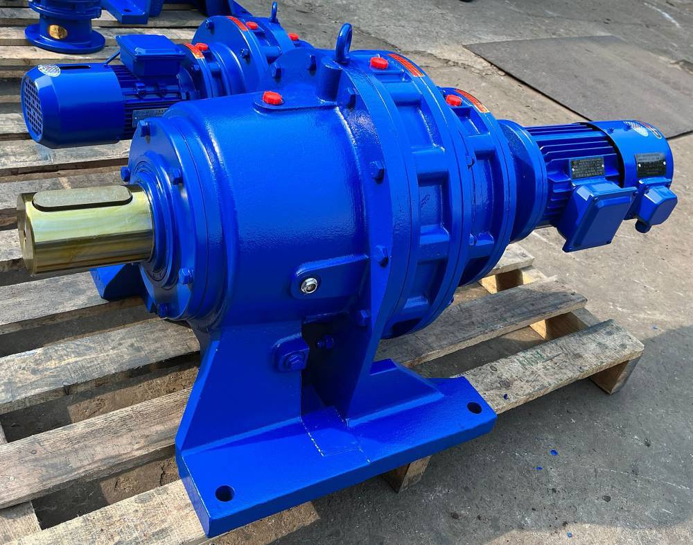 双轴型 卧式摆线针轮减速机 除渣机xwed117-841-18.5kw