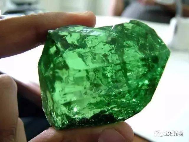 什么宝石啊(什么宝石好看)
