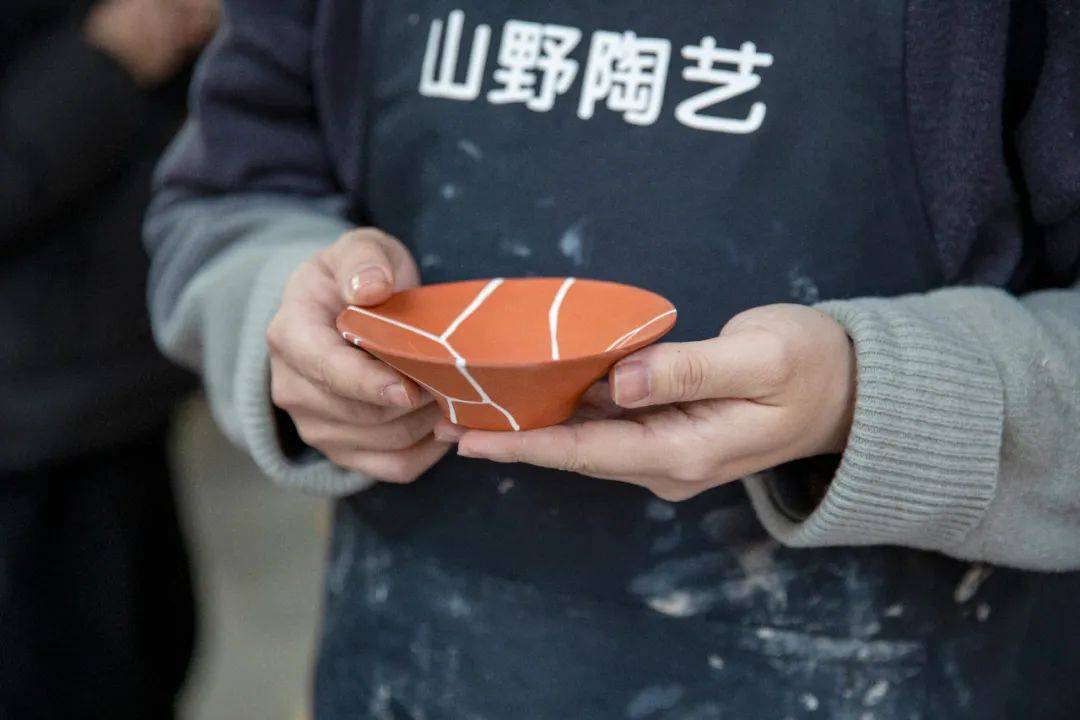 早安浦江陈呈天的陶艺创新