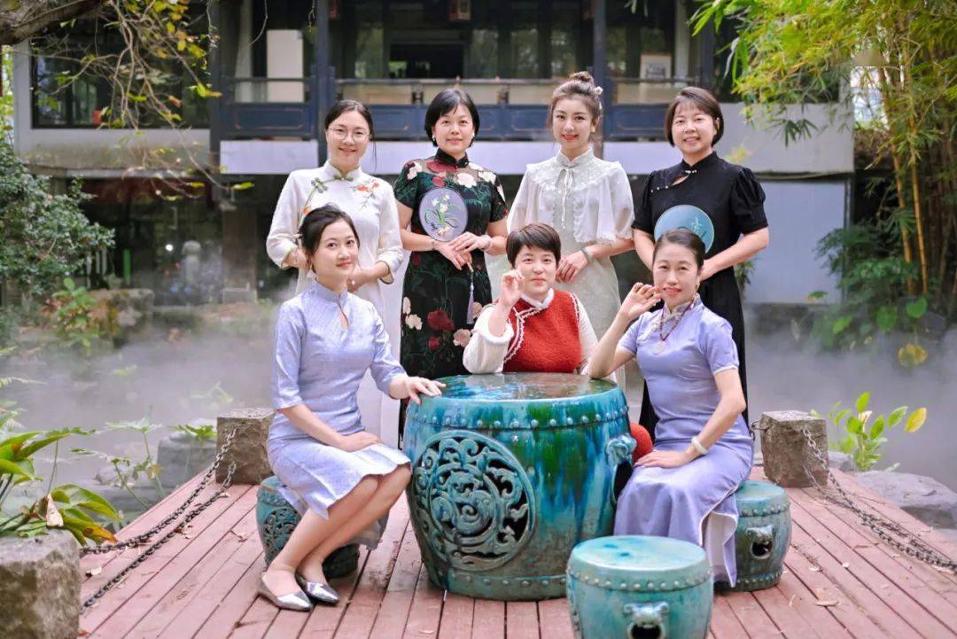 菁菁明秋霁 墨杉平台/8淡箸烟云轻箸94,99边台廊96边亭 芳华