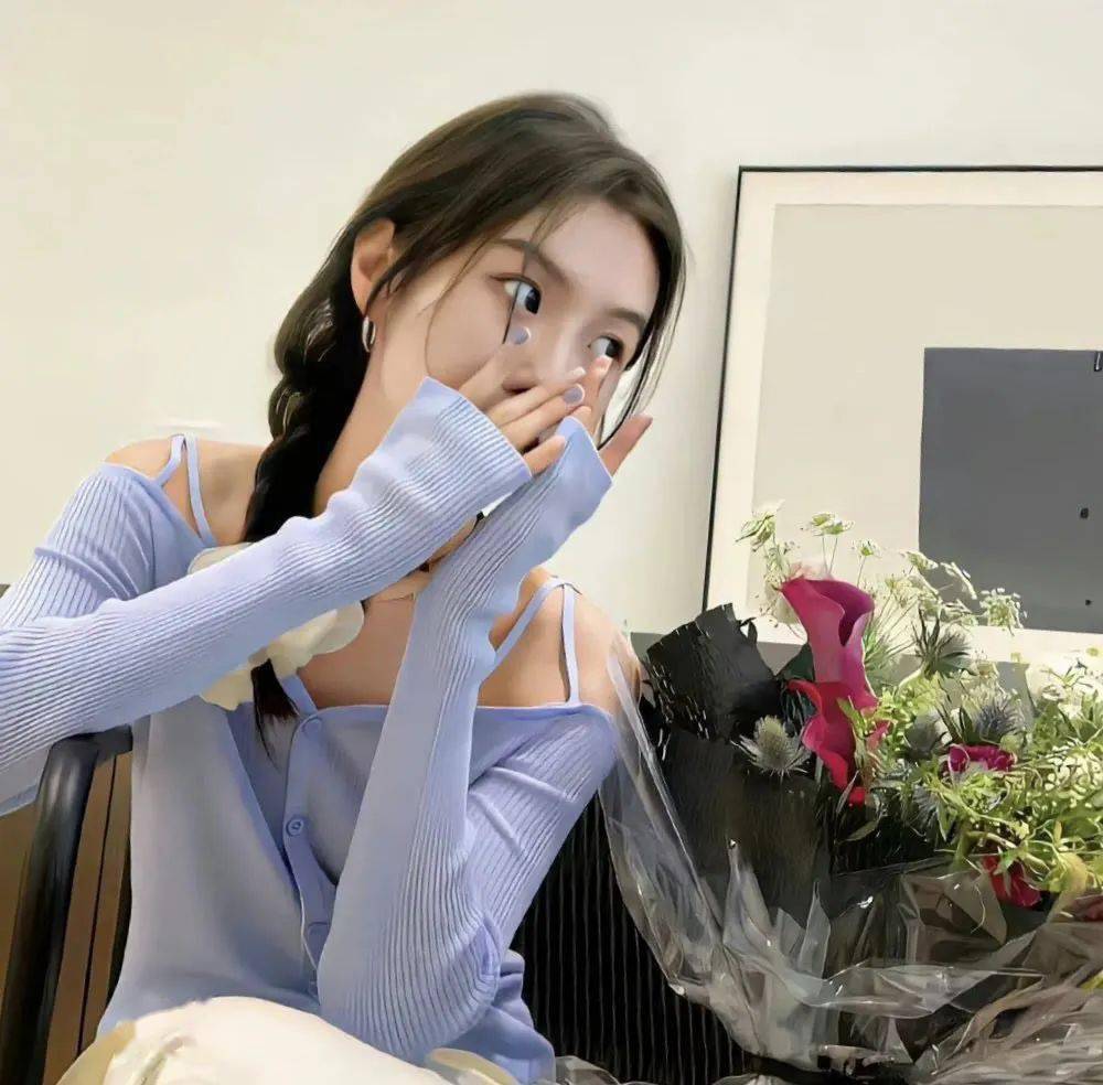 头像换个小众风格的头像