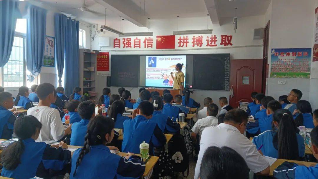 支教日记曲秋寒我愿化作一双臂膀将你托举出群山之外