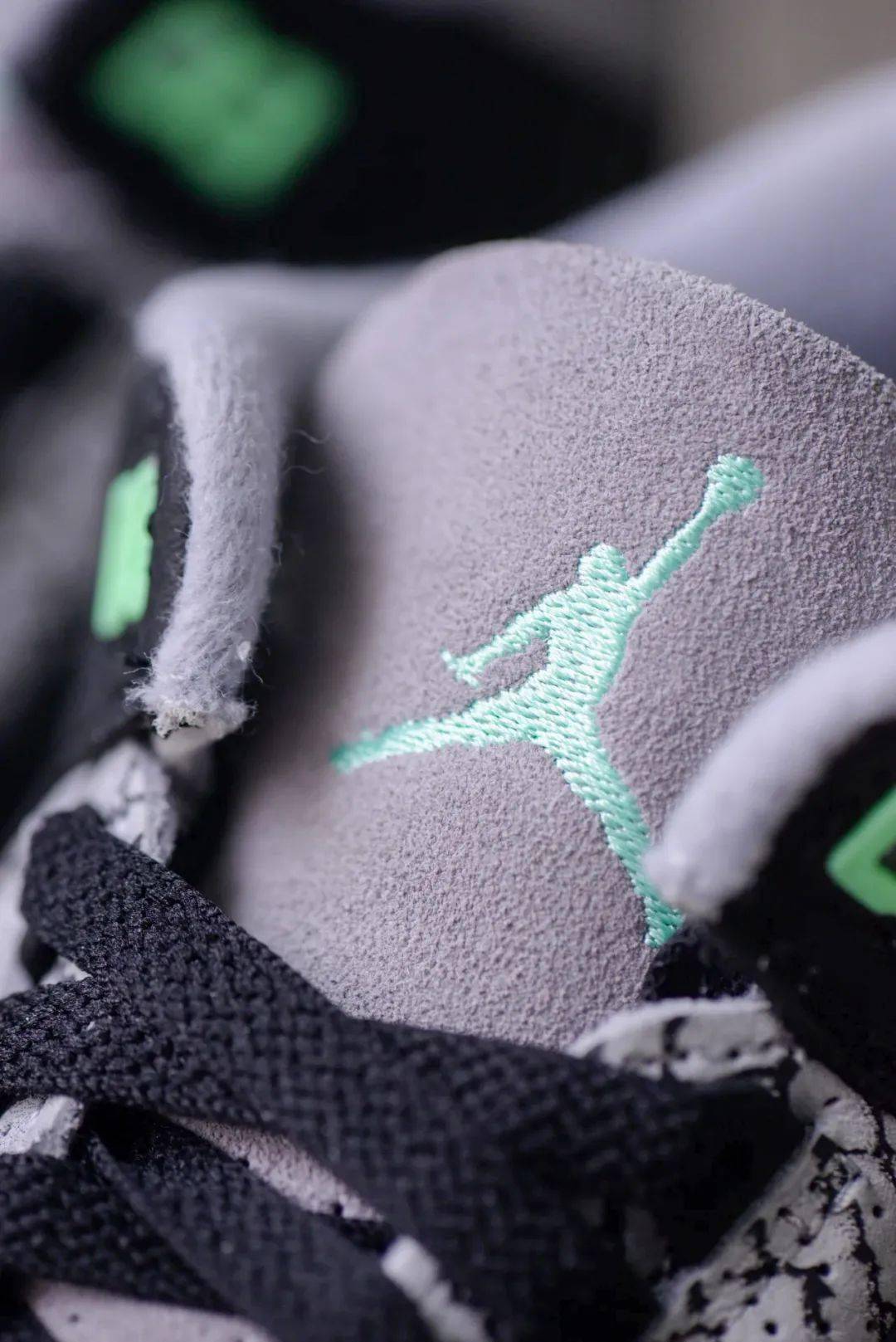 airjordan3retrogsgreenglowsoar限量发售