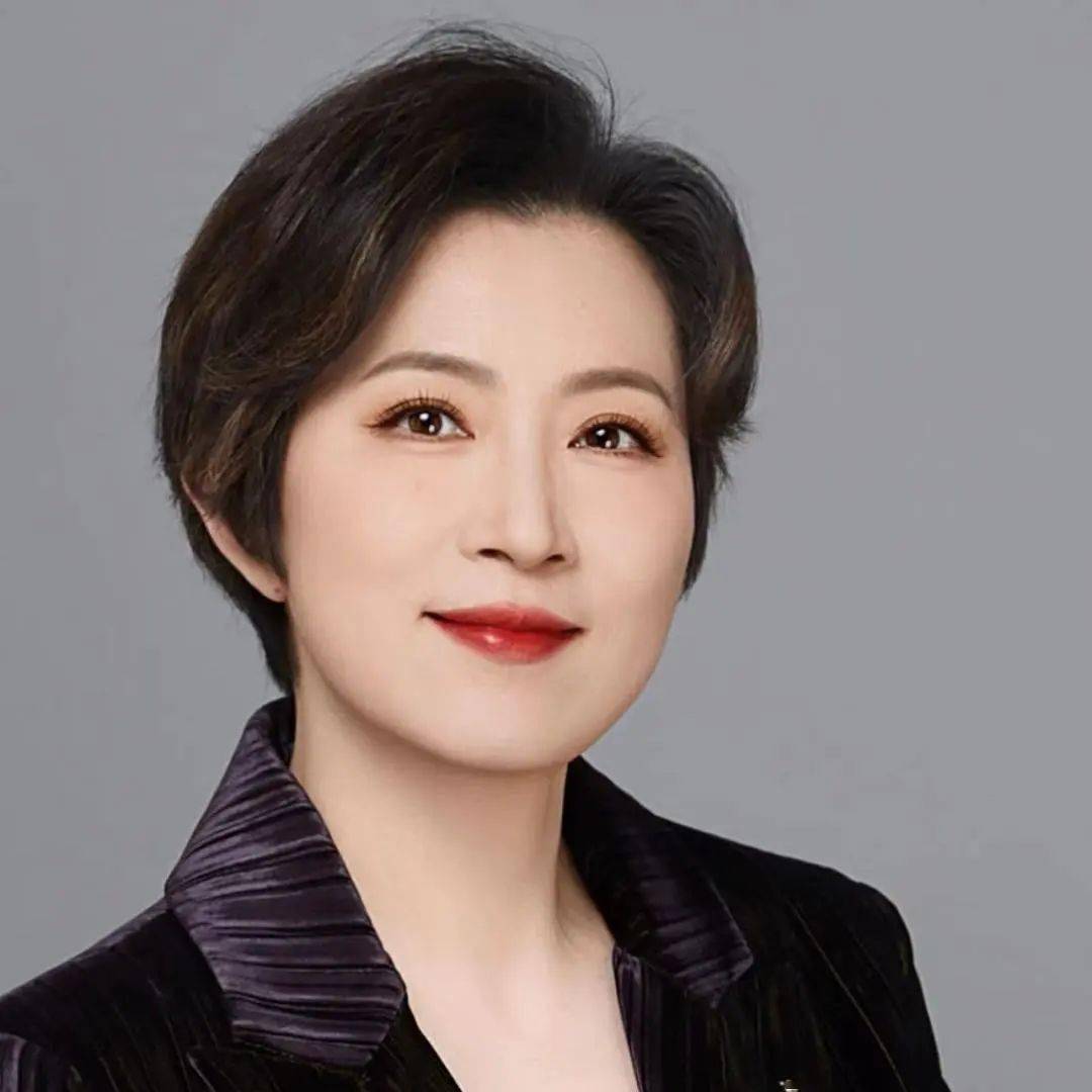 女高音龚爽低男中音沈洋