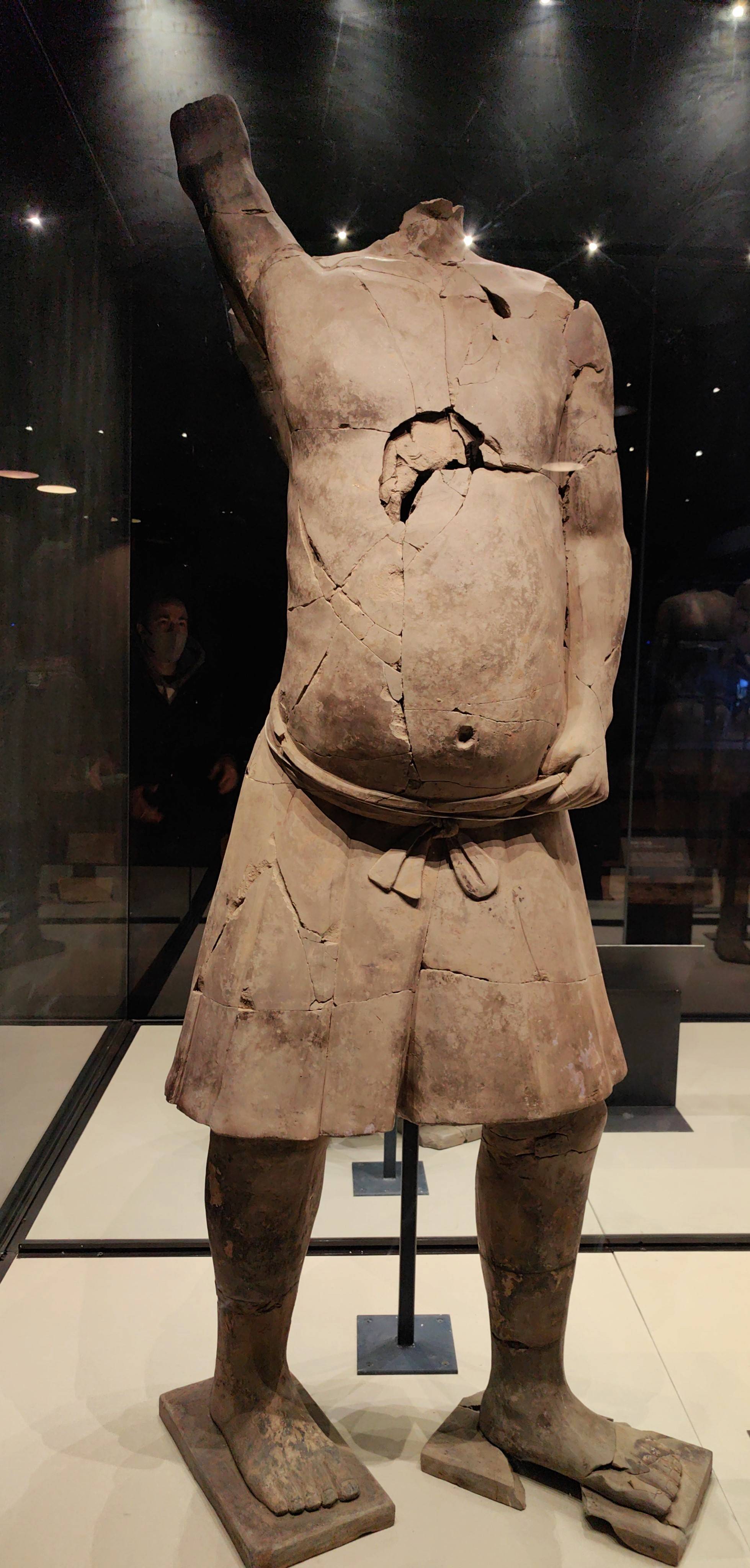 秦陵奇迹:始皇陵旁车马俑