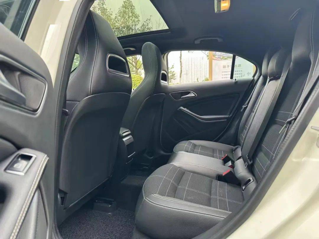 2017年 进口奔驰a200 车况精品_搜狐汽车_搜狐网