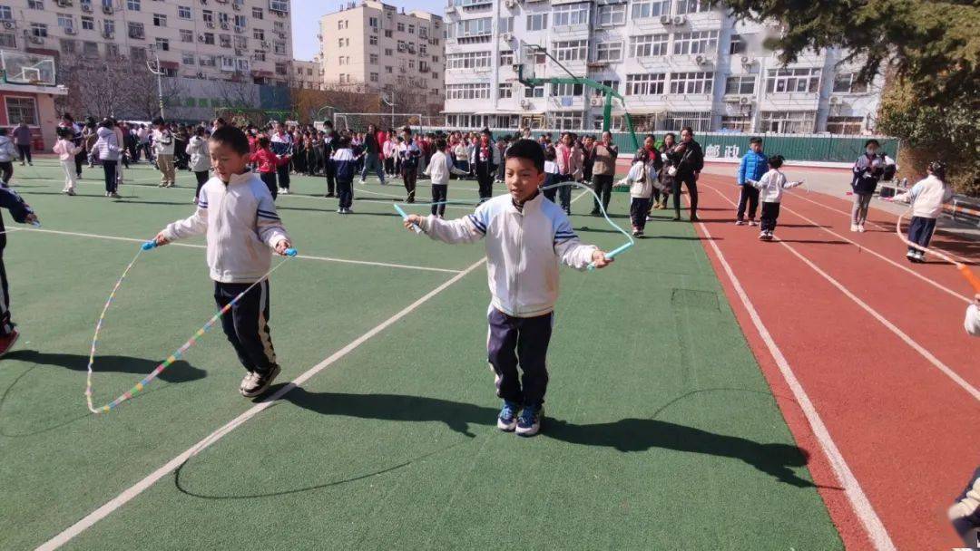 凝绳聚力跃出精彩北仲路第二小学跳绳擂台赛活动