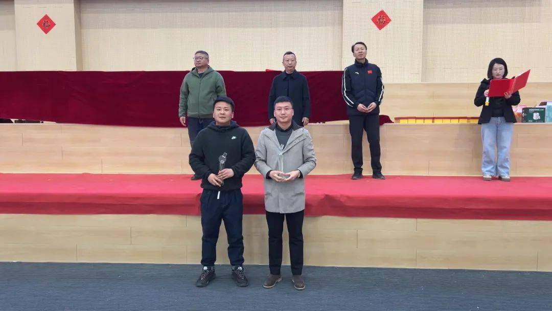 汤原县举办2024年中小学生乒乓球比赛