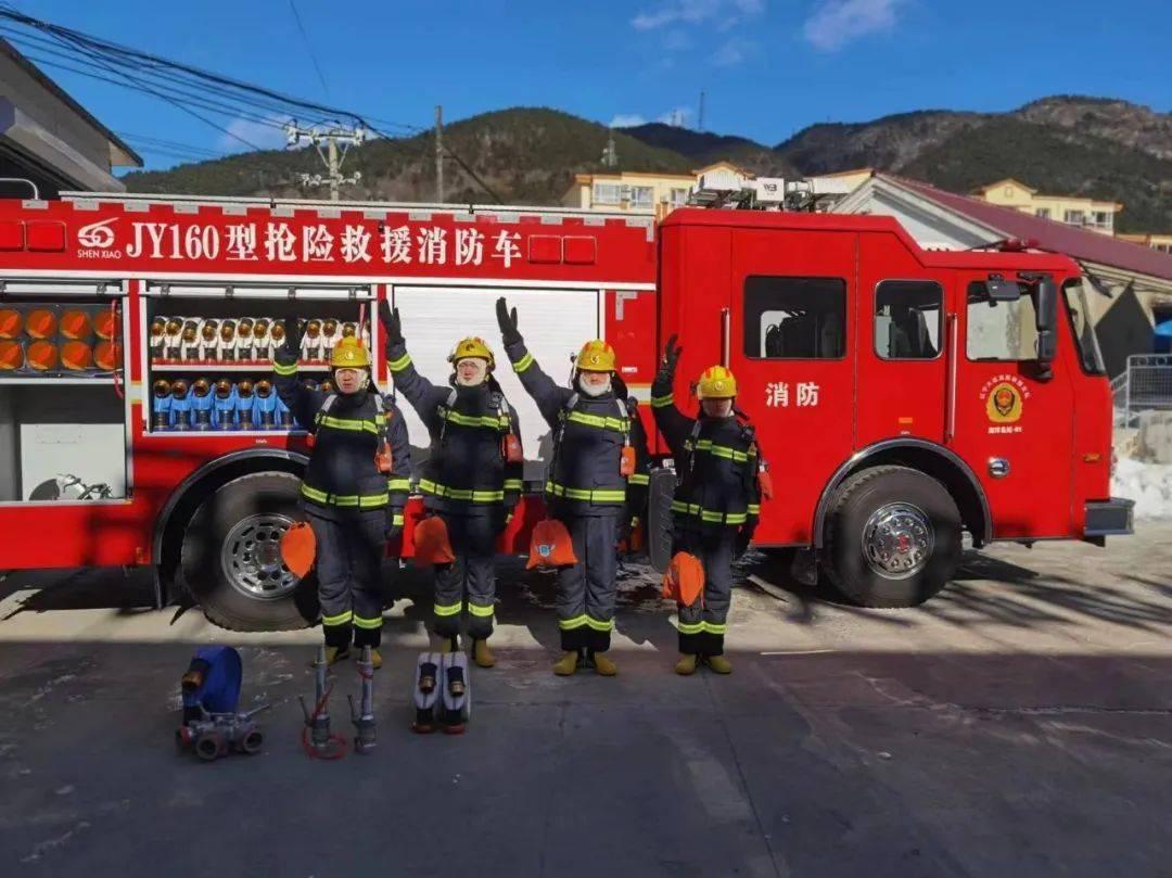 冬训工作立足冬训固根基扎实练兵谋打赢长海县消防救援大队全面推进