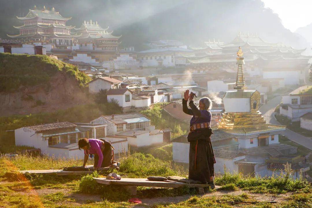 甘肃西南角黄河长江为何都宠她