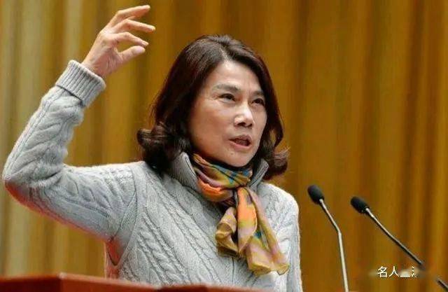 董明珠面试海归,对方要求月薪10万,人走后她却大笑起来_格力_公司_小