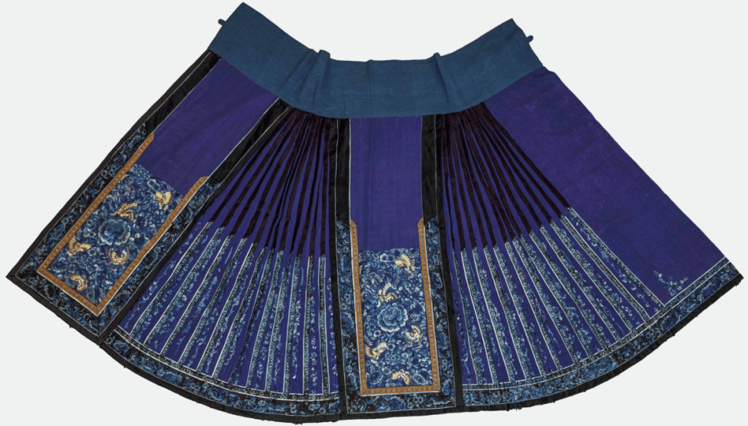 展览预告华彩曳裙裳中国最美服饰丛书马面裙精选图片与创新设计作品展