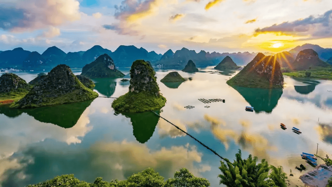 醉美花山 图/黄文伟 摄影▲崇左大新明仕田园day4day4:在百色靖西