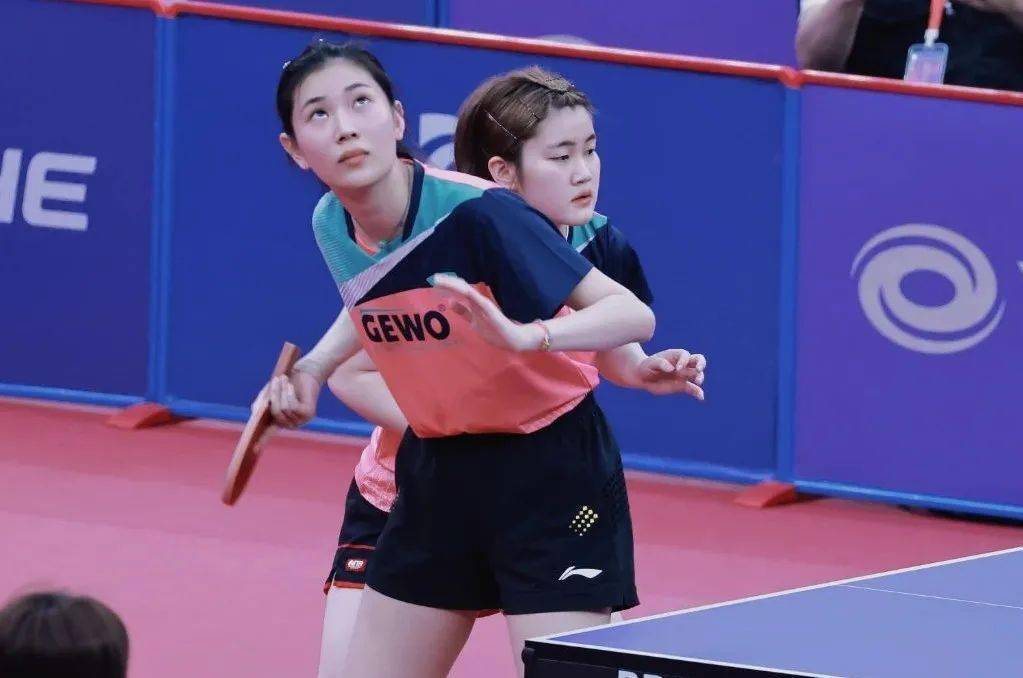 不过,正如笔者前文提到的,同样的球拍配置,不同的选手使用出来的效果