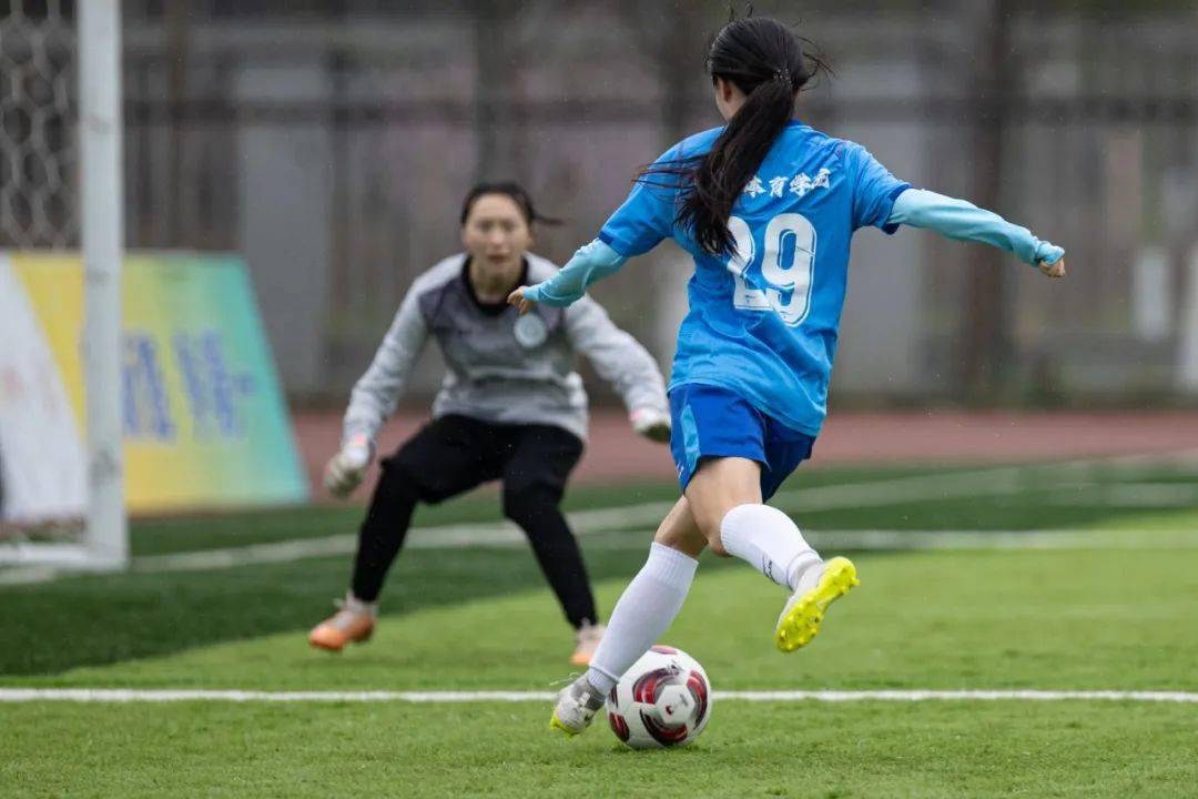 四川省第四届贡嘎杯青少年校园体育联赛总决赛开赛