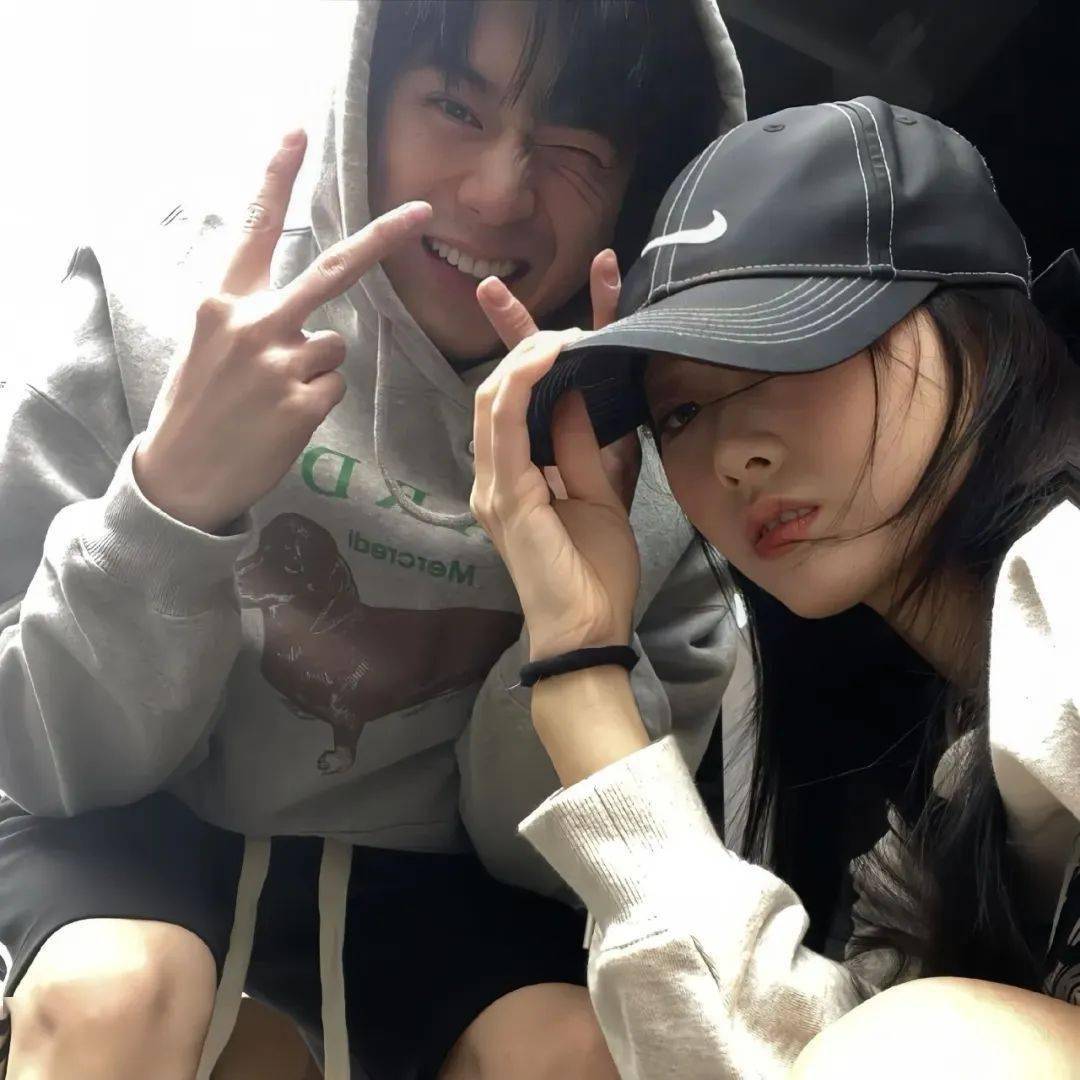 头像温柔且永不落俗的头像676767