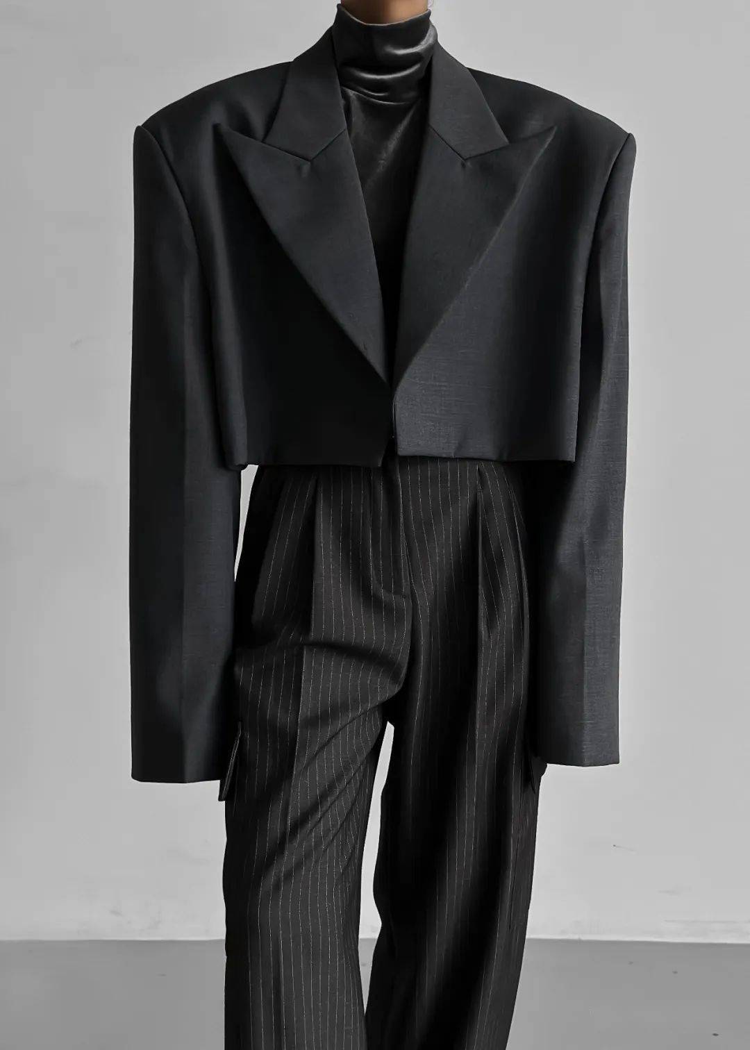 最高级的制服诱惑长这样一夜爆火的187ysl贵公子解密24西服设计趋势