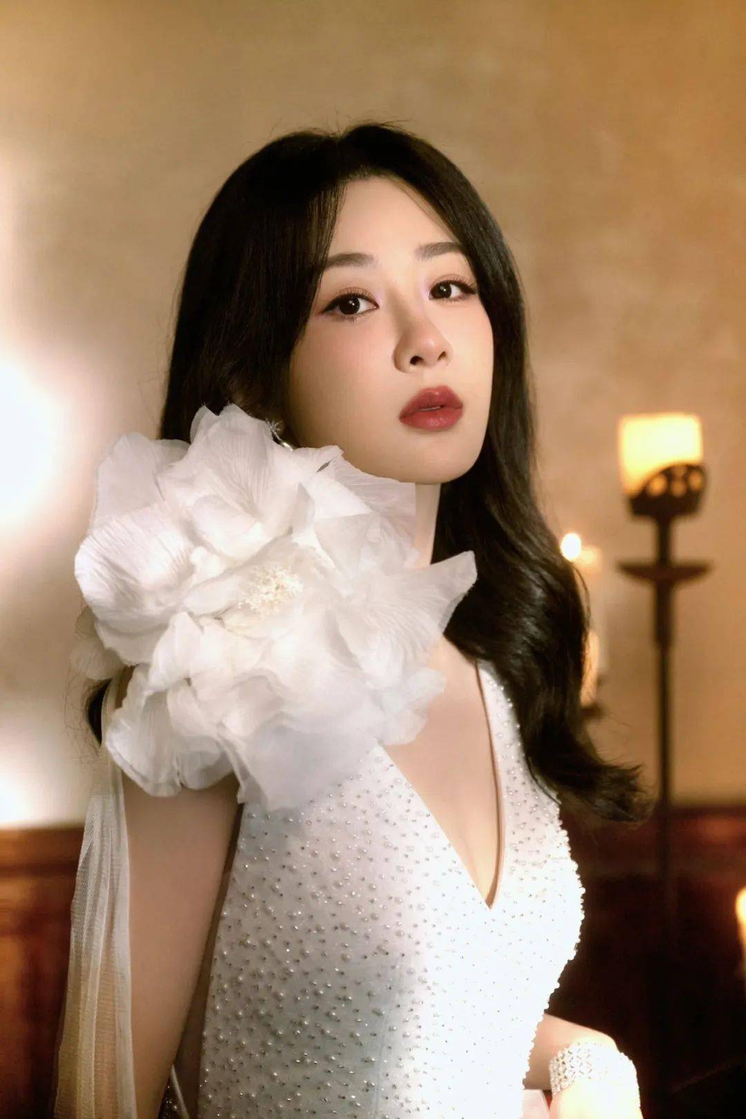 原来除了小碎花还能这么穿…_安琪_tracy_视频