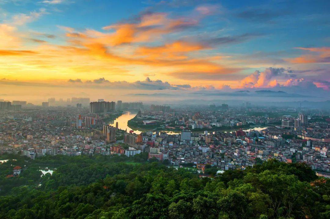 江门恩平:托起"一老一小"稳稳的幸福_服务_儿童_活动