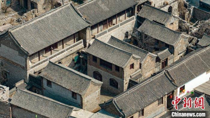 古村落变身网红打卡地太行山石头村春游热