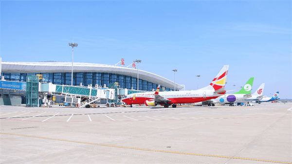 盐城机场(陆健笙 摄)据悉,新航线班期为每周一,三,五,日四班,航班号为