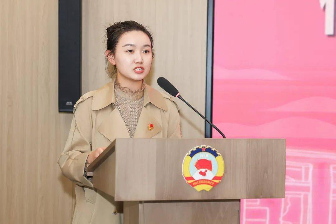 小视角看大社会小切口里大情怀2024年杭州市青少年模