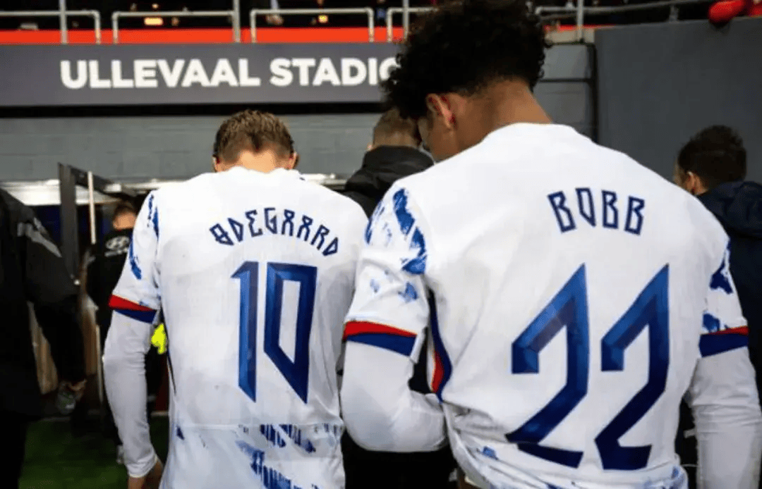 跟队记者阿森纳圈定两名边锋目标曼城新星厄德高是最佳10号