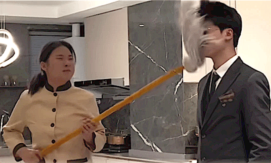 拆穿霸总剧的油腻套路贴脸吐槽让300万人直呼过瘾