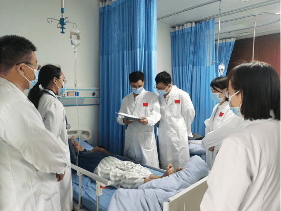 关注丨广西援非医疗队预备队员赴龙州开展红色教育和医疗技术指导活动