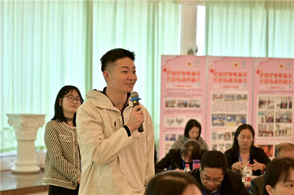 传承 创新 打造高品质学校——深圳宝安区校长,书记团队,江西铅山二中