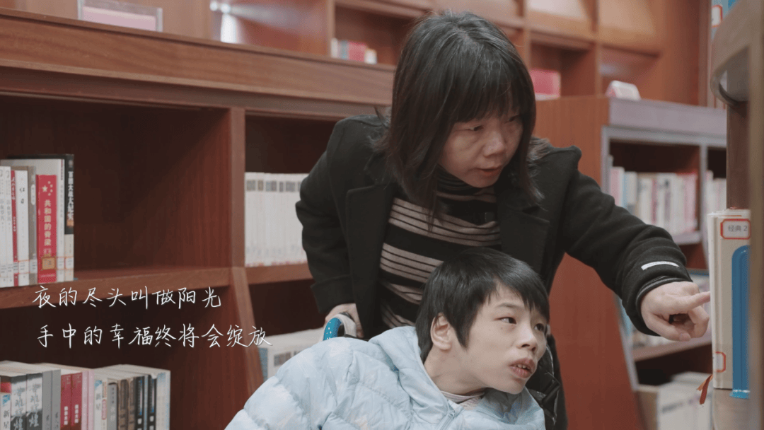 13年了,她和女儿一直是同桌…… | 新时代"中国好人"故事_赵丽娟_池瑛