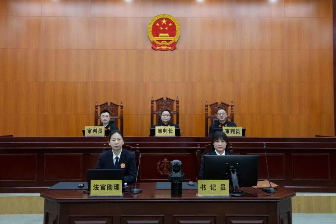 李铁当庭认罪悔罪三年受贿5089万余元