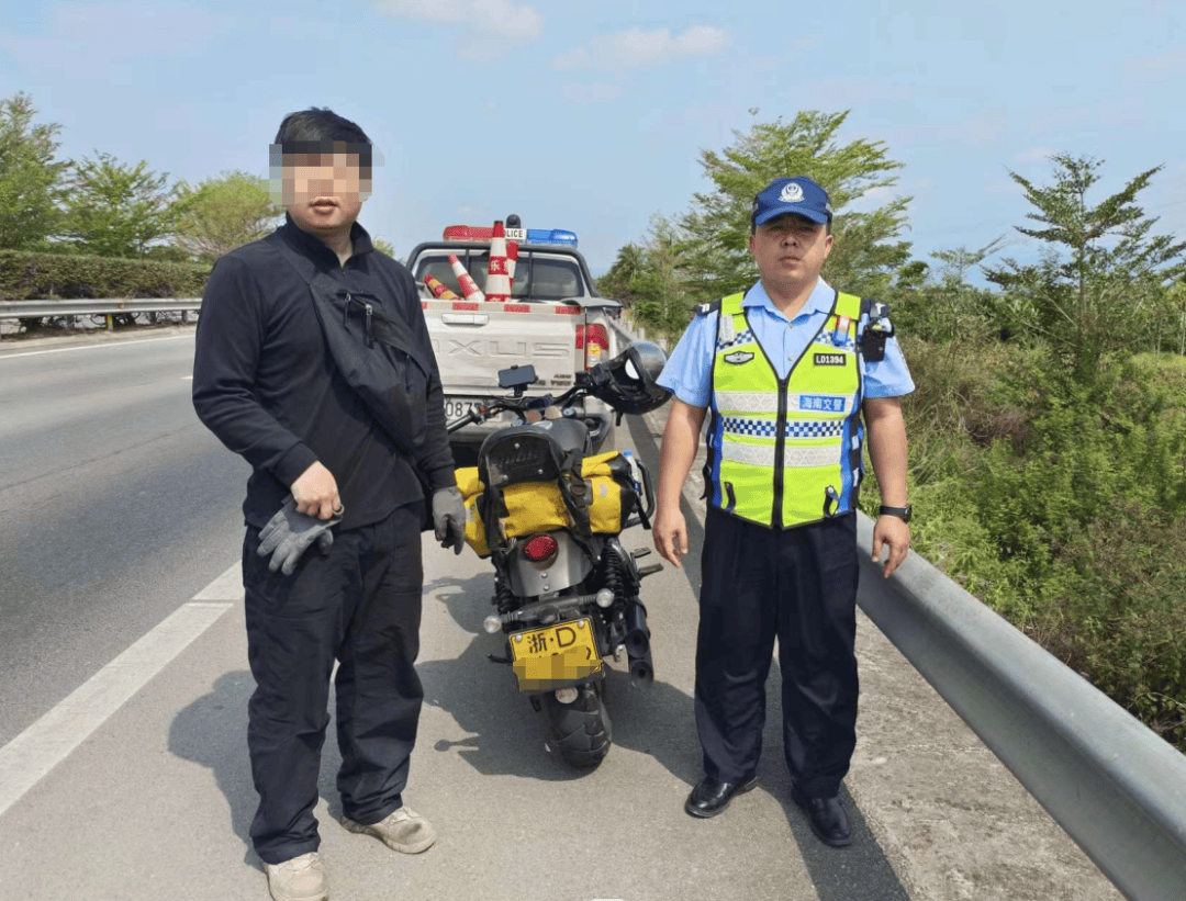 男子骑摩托车上高速公路乐东交警及时拦截除隐患春季行动