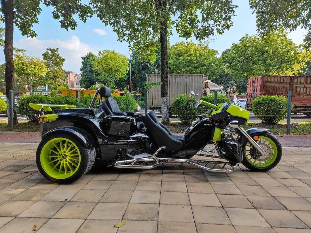 雷瓦克 pur 3行政版苹果绿顶配电镀轮1.5t_搜狐汽车_搜狐网