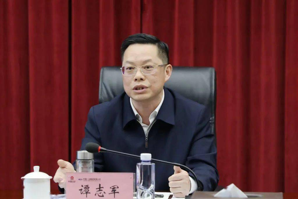 王健会见宜昌市伍家岗区委副书记区长谭志军