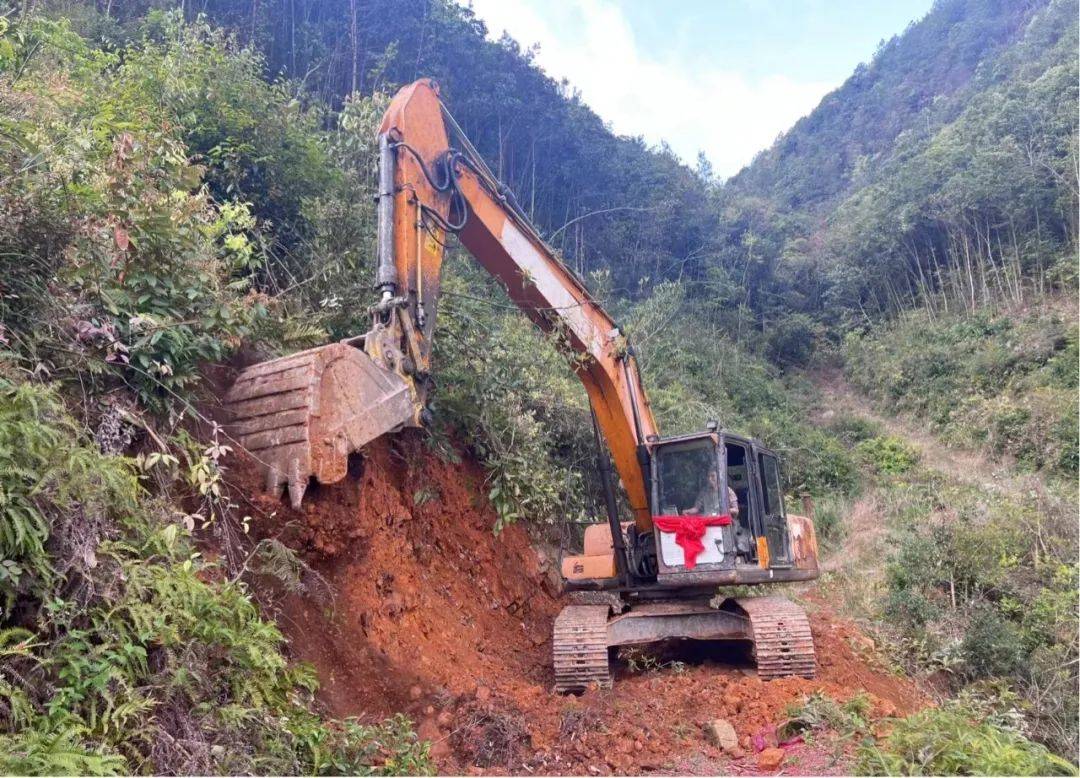 永安市6万吨年石墨矿开采项目举行开工仪式