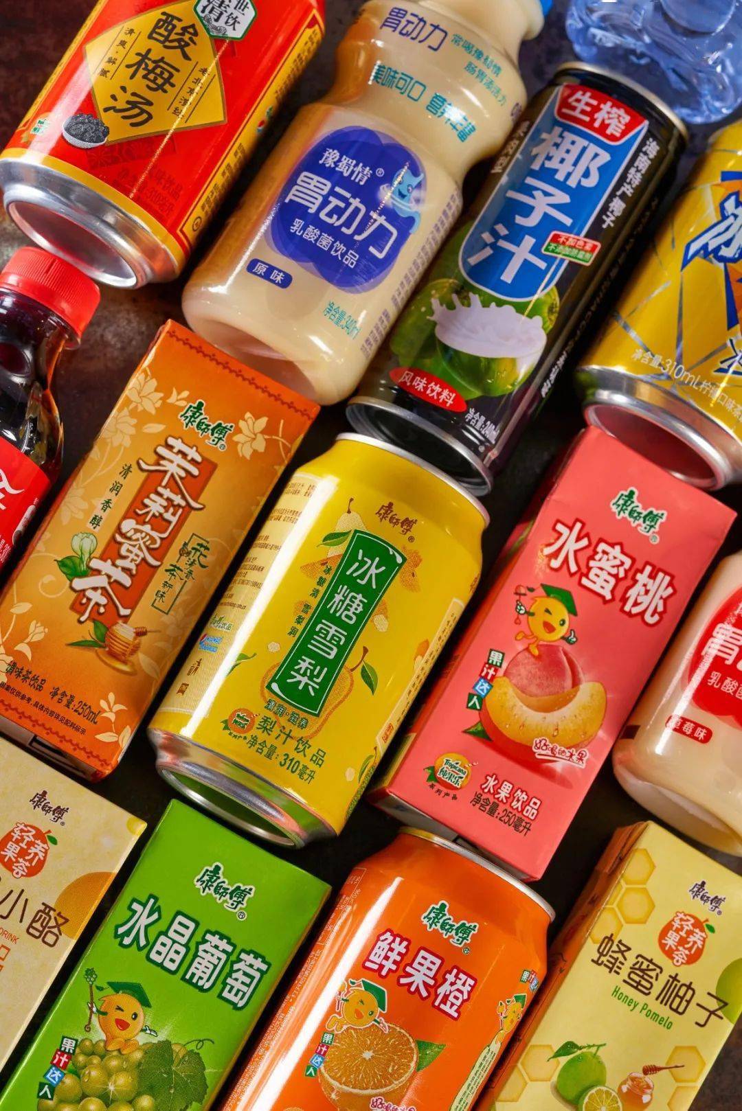 还有冰淇淋,边吃烤肉,边聊天畅饮~这种感觉太巴适了吧!