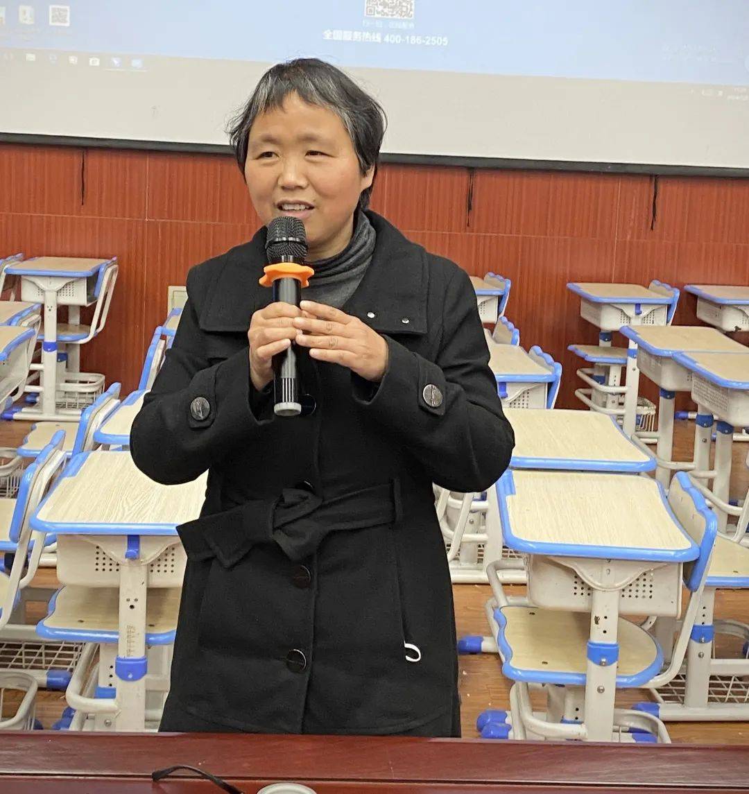 异质共生学习实践反思融合研训促双减提质增效记实小集团五校区数学