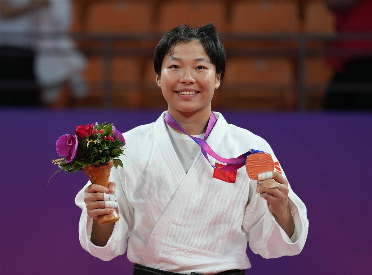 湖北柔道运动员冯莹莹荣获"省直机关最美巾帼奋斗者"称号