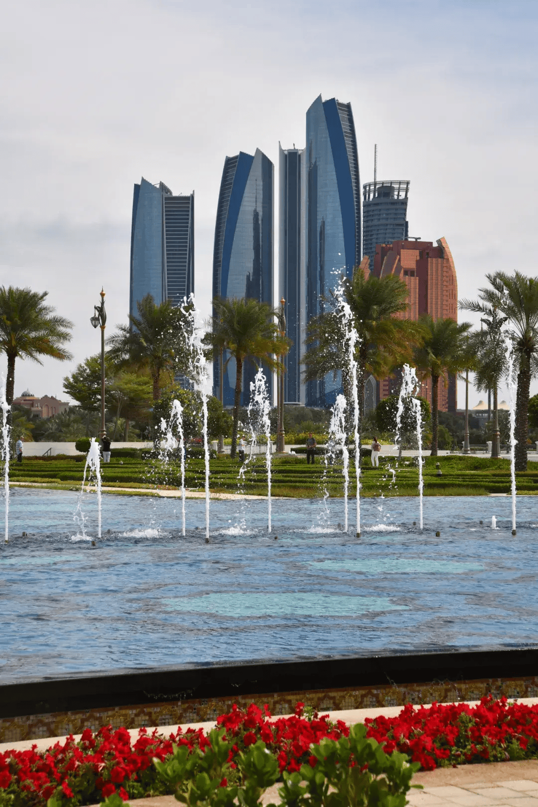 建筑游记.阿布扎比萨迪亚特岛_笔者_设计的_文化