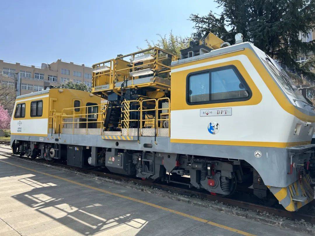 你知道吗铁路轨道车不止一种