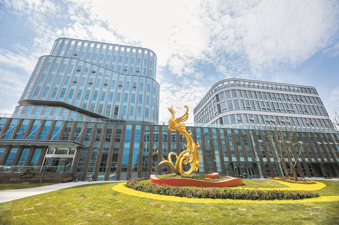 江阴市举行人才日系列活动激发第一资源澎湃动能