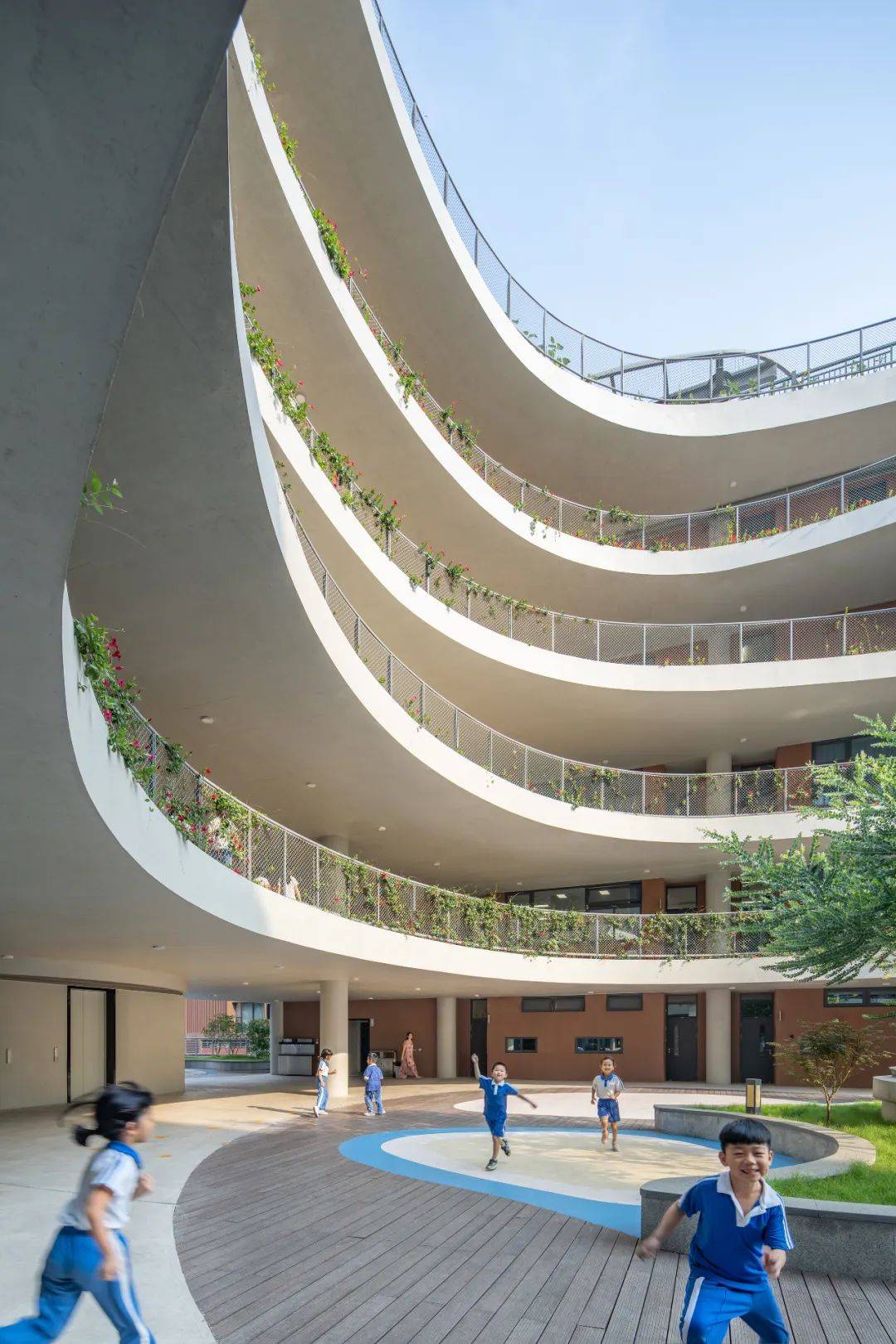 非常建筑新作景龙小学