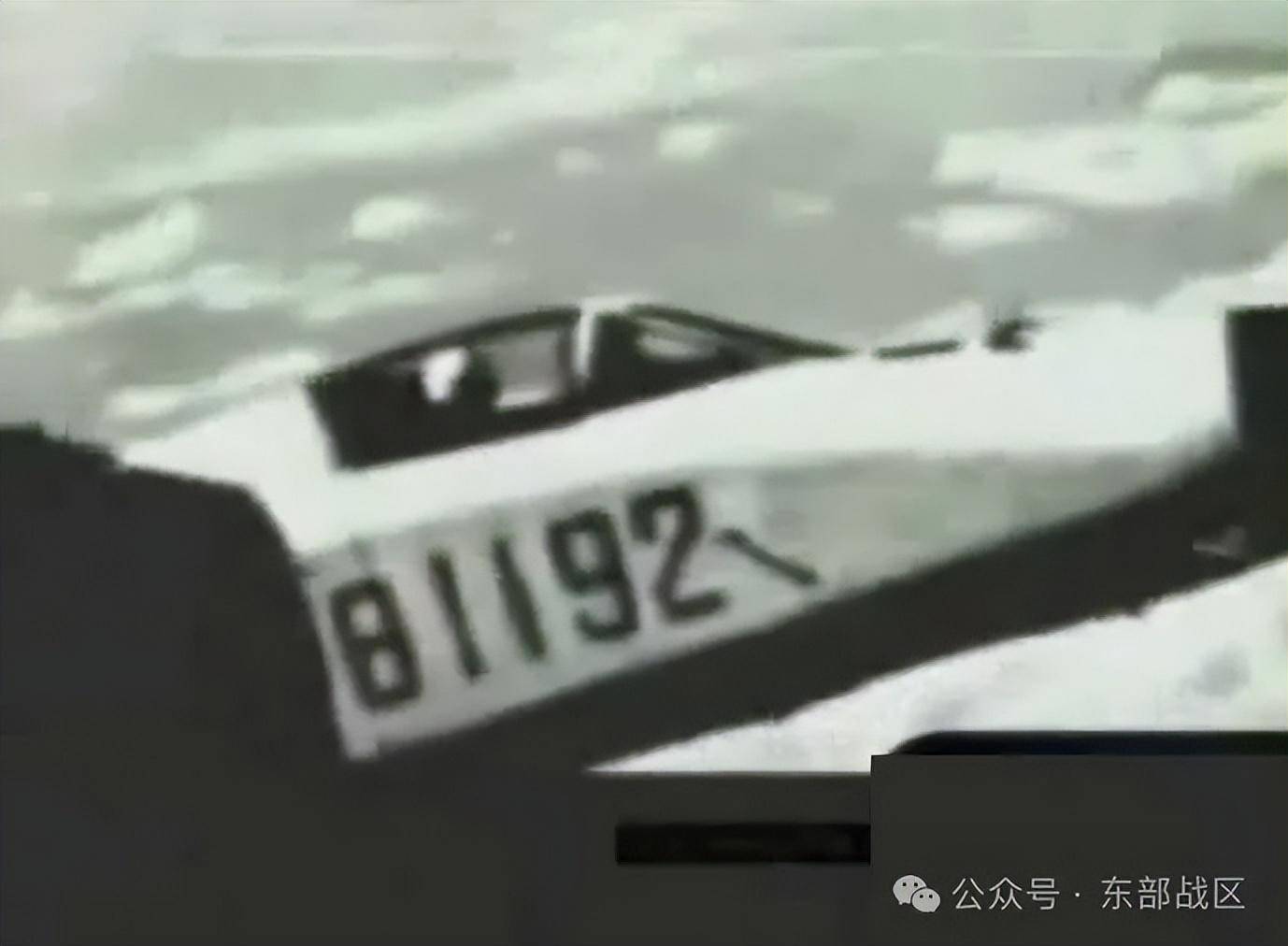 81192战机的飞行员王伟美军飞机突然撞向我歼-8Ⅱ战机我军随后派出