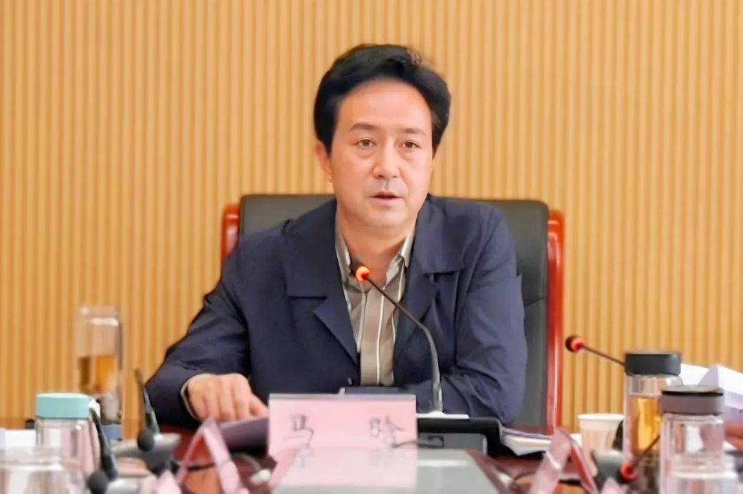 鲁甸县县长图片