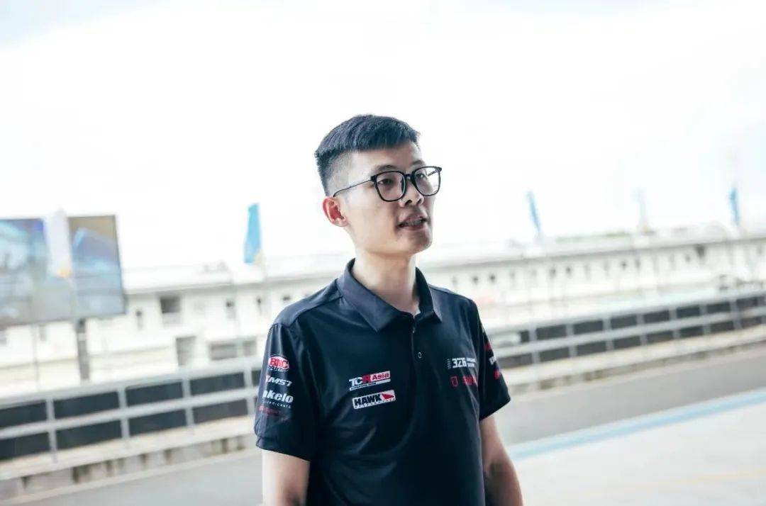 你距离职业车手有多远