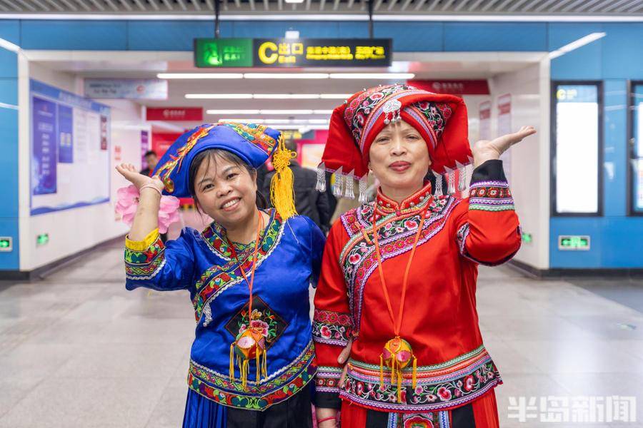 喜迎三月三广西人在青岛秀出最炫民族风